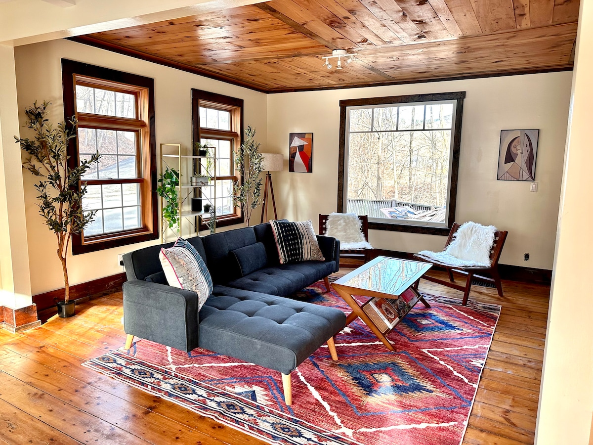 Cozy home in Brattleboro