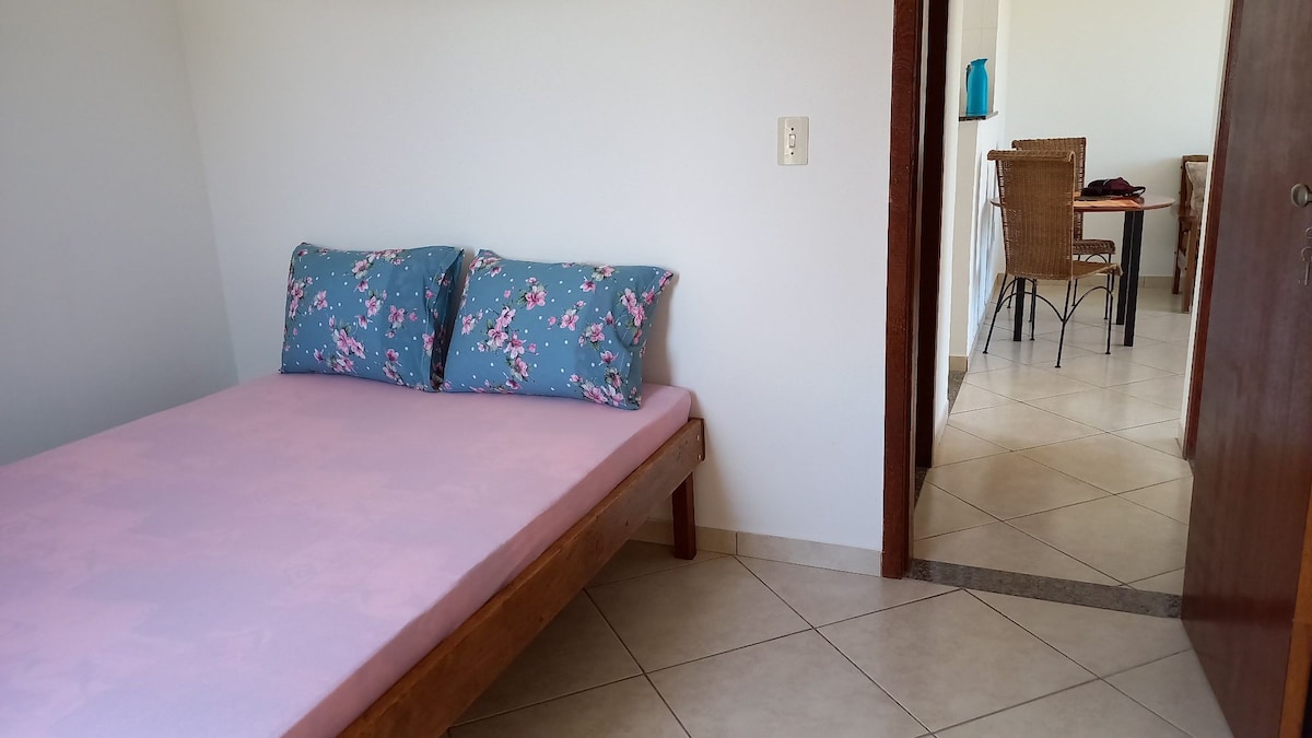 Apartamento 600 mtrs praia Rio das ostras