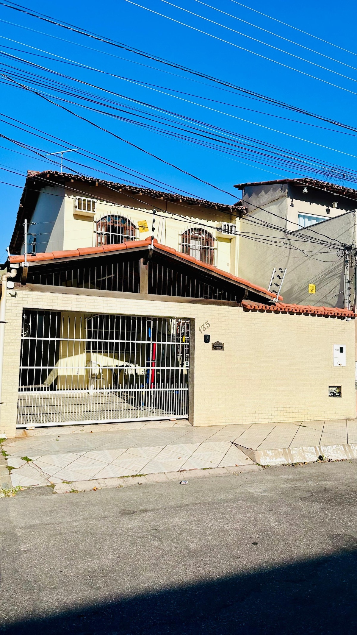 Casa perto da praia, 10 pessoas ou+, ar.