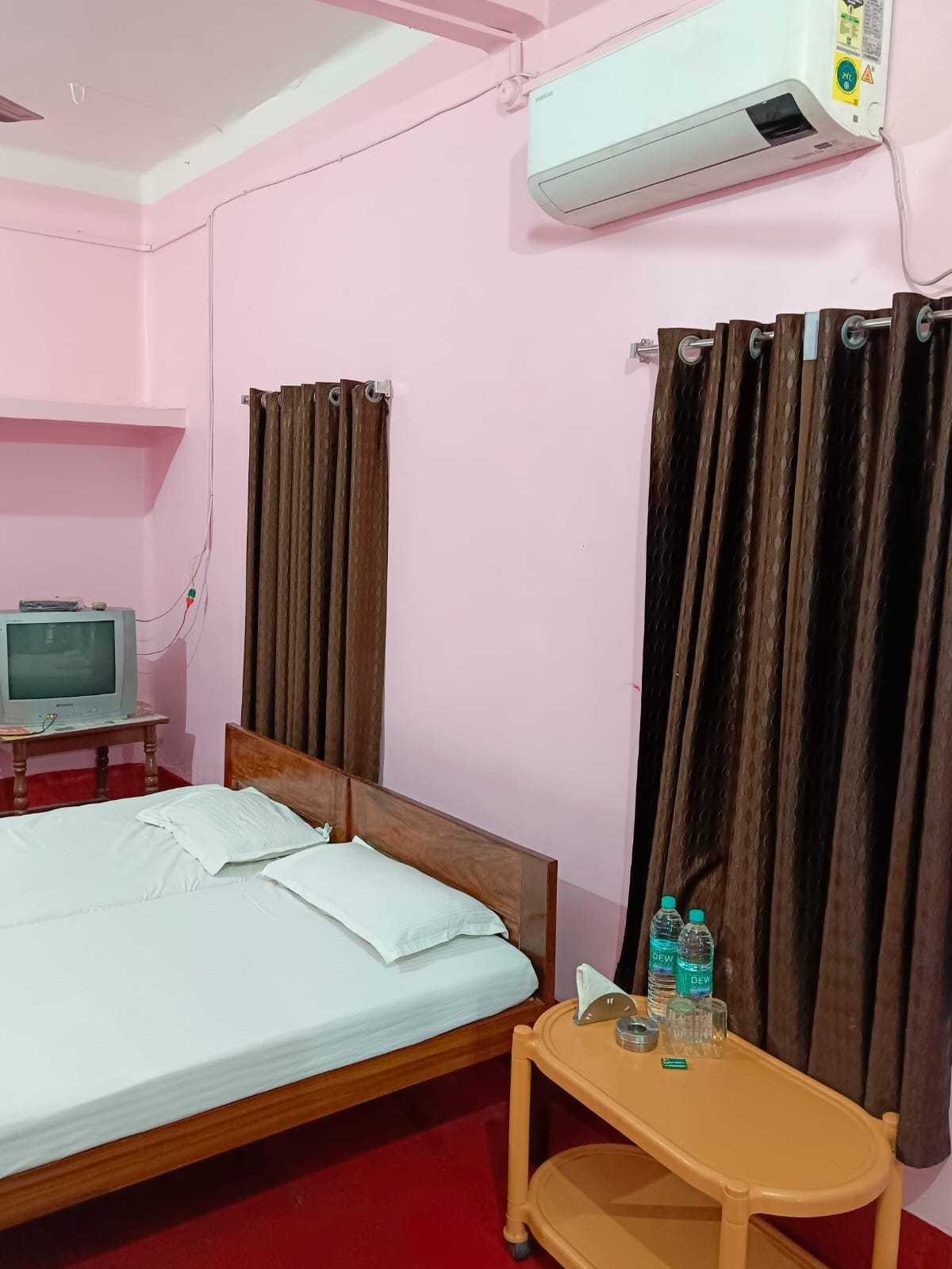 Double room in a homestay C4