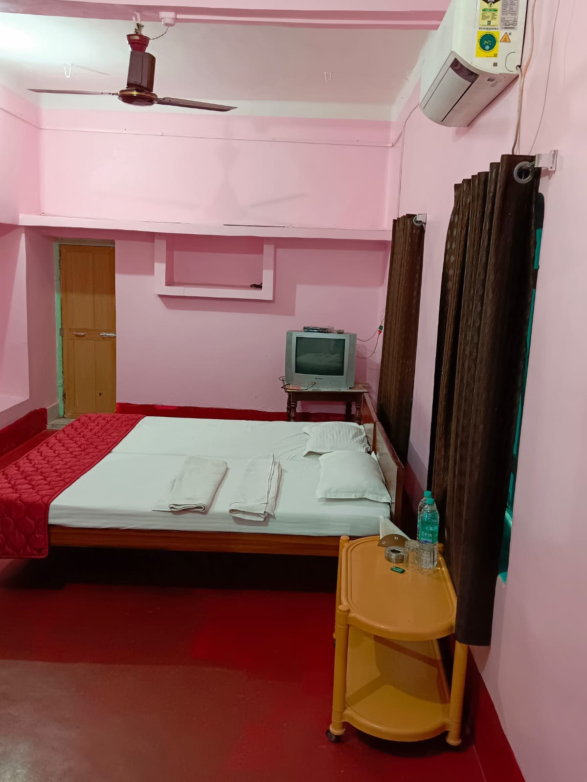 Double room in a homestay C4