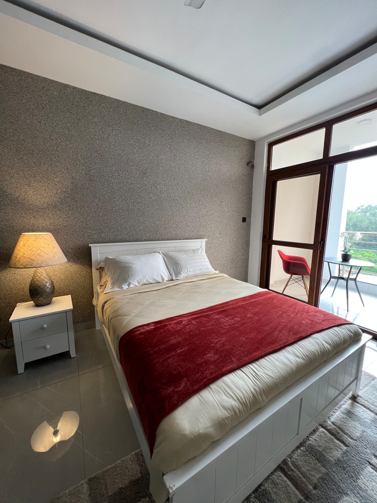 Ocean View Luxury RM#4 @ Penthouse Living Nyali