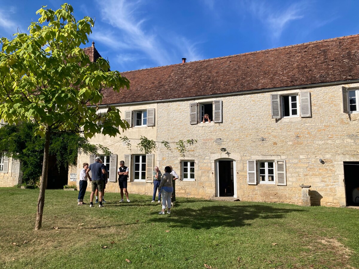 Millstream Cottage, Château de Crépan