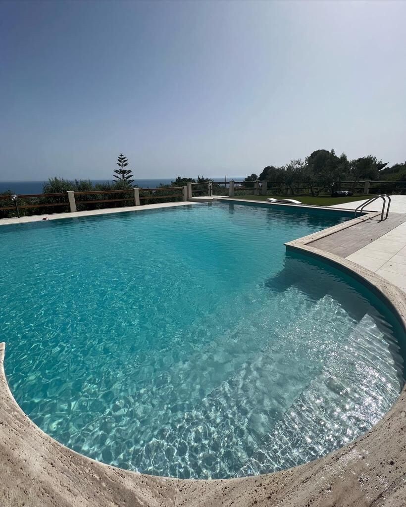 villa con piscina