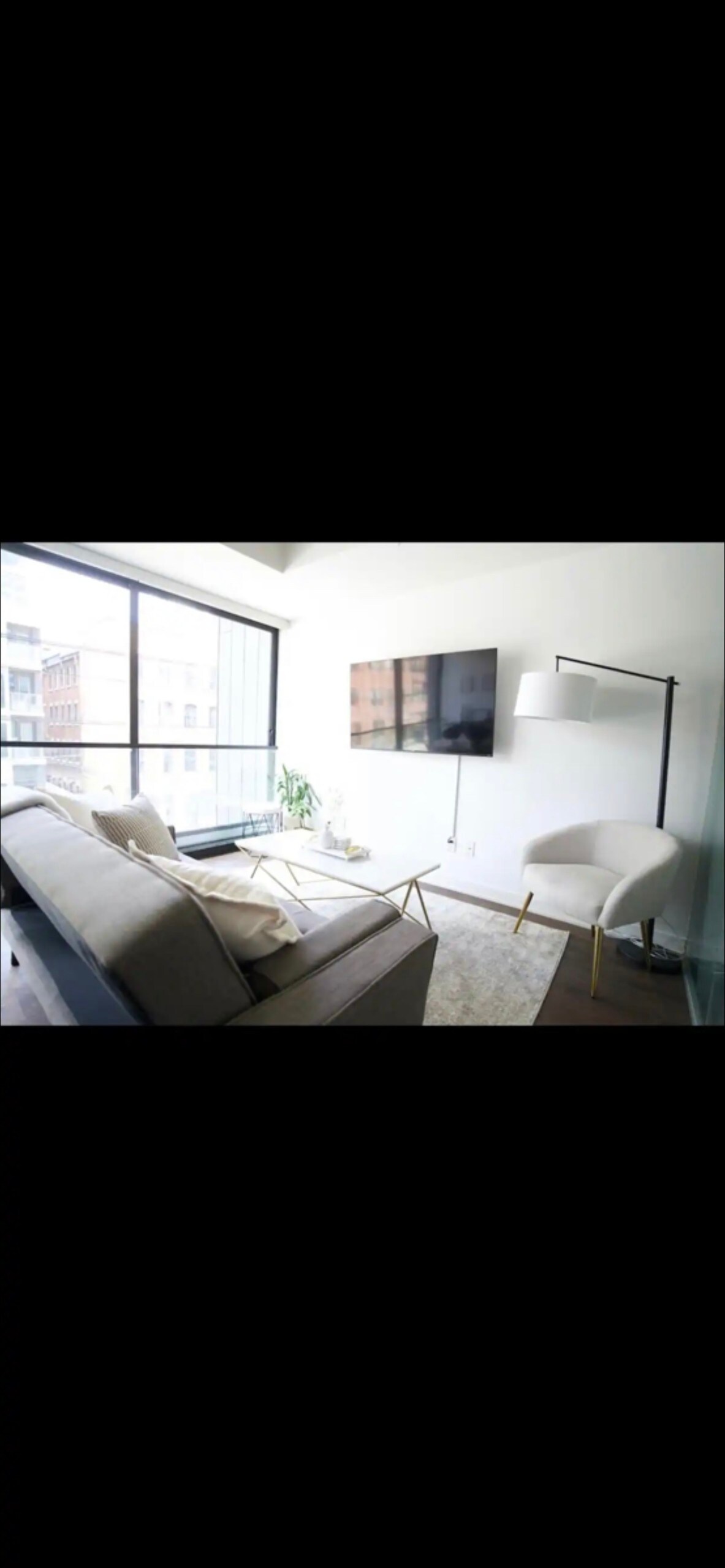 Cozy 1bdrm @ King West - Heart of Downtown Toronto