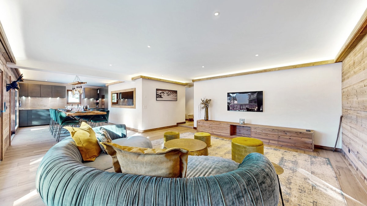 Magnificent renovated apartment center Verbier