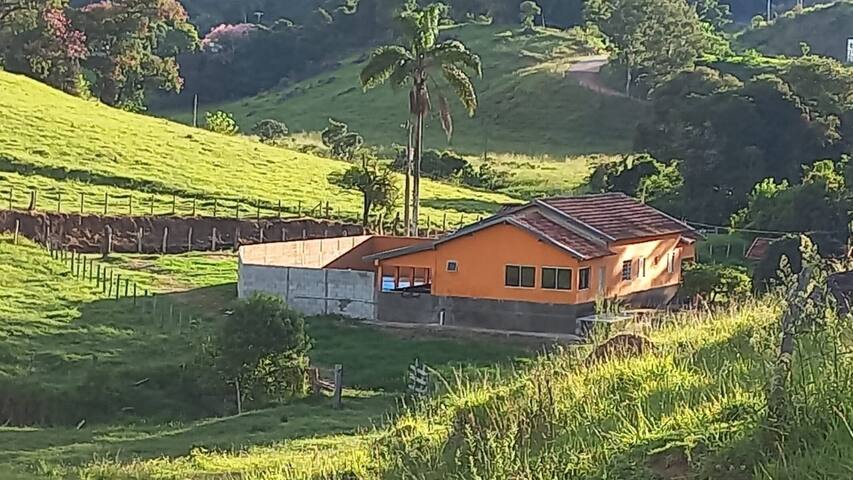 Ipuiúna的民宿
