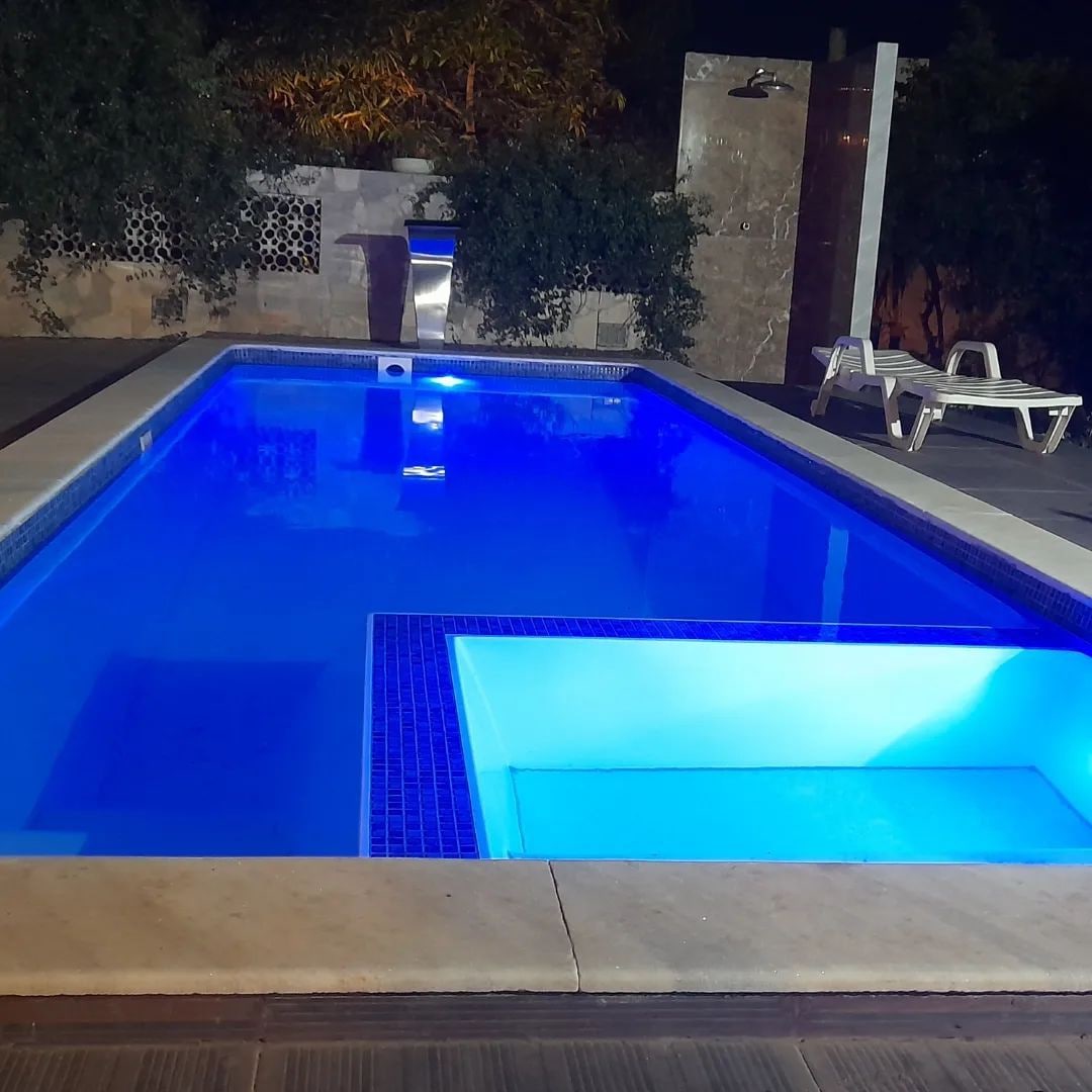 Mansão Aqua 3 (piscina e
churrasqueira exclusiva)