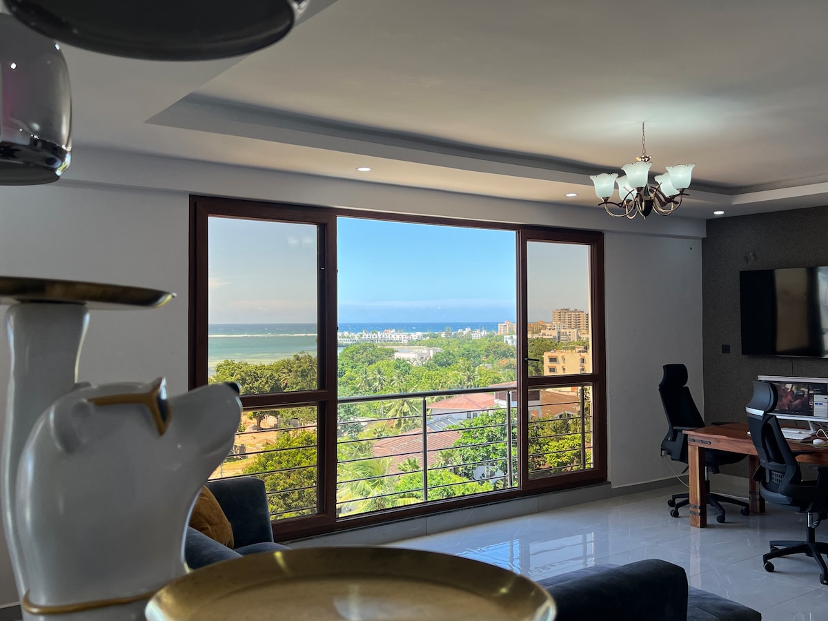Ocean View Luxury RM#2 @ Penthouse Living Nyali