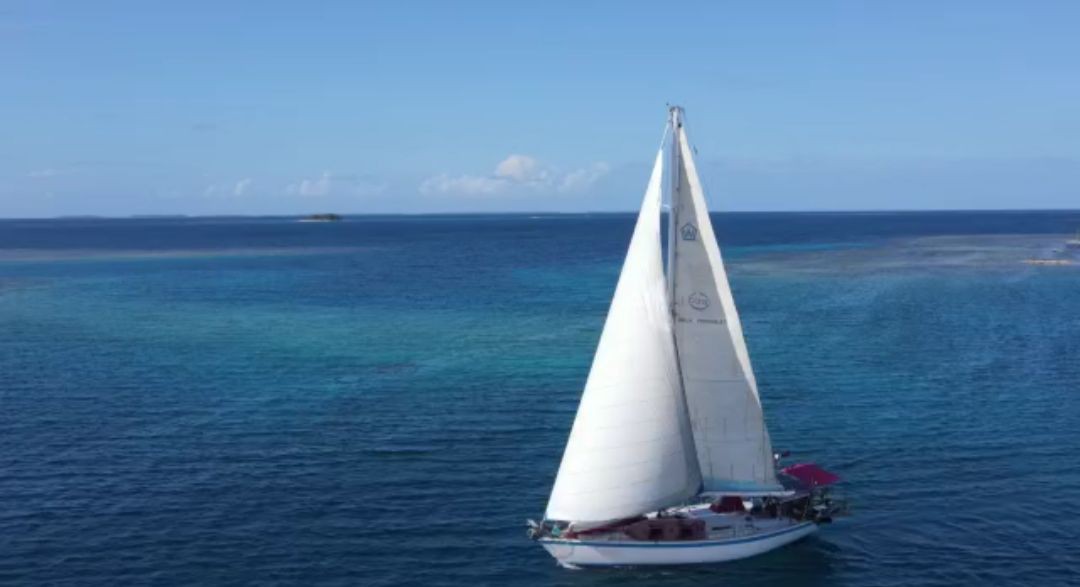 Velero en San Blas