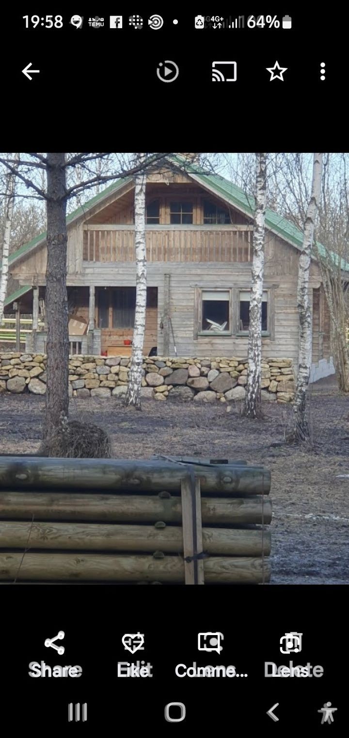 log house.