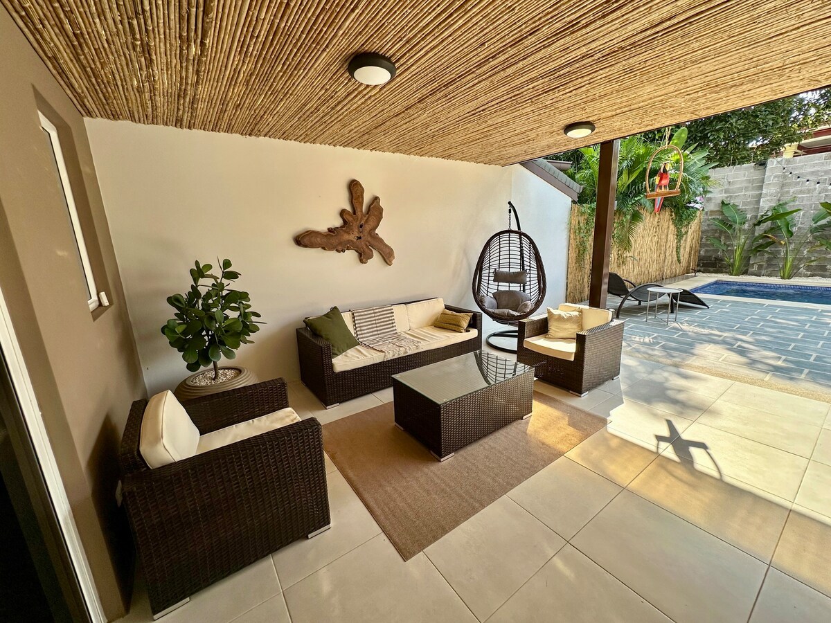 4 bedrooms Villa / private pool