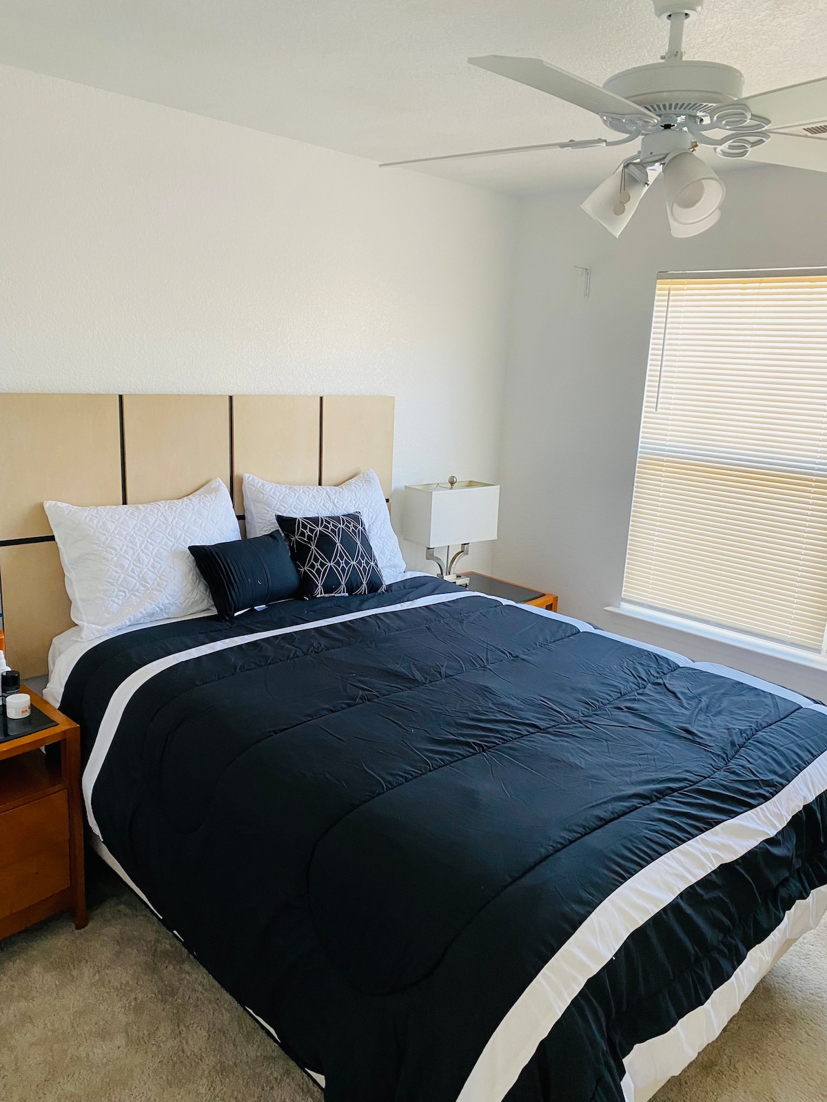 Spacious Room in Hampton VA