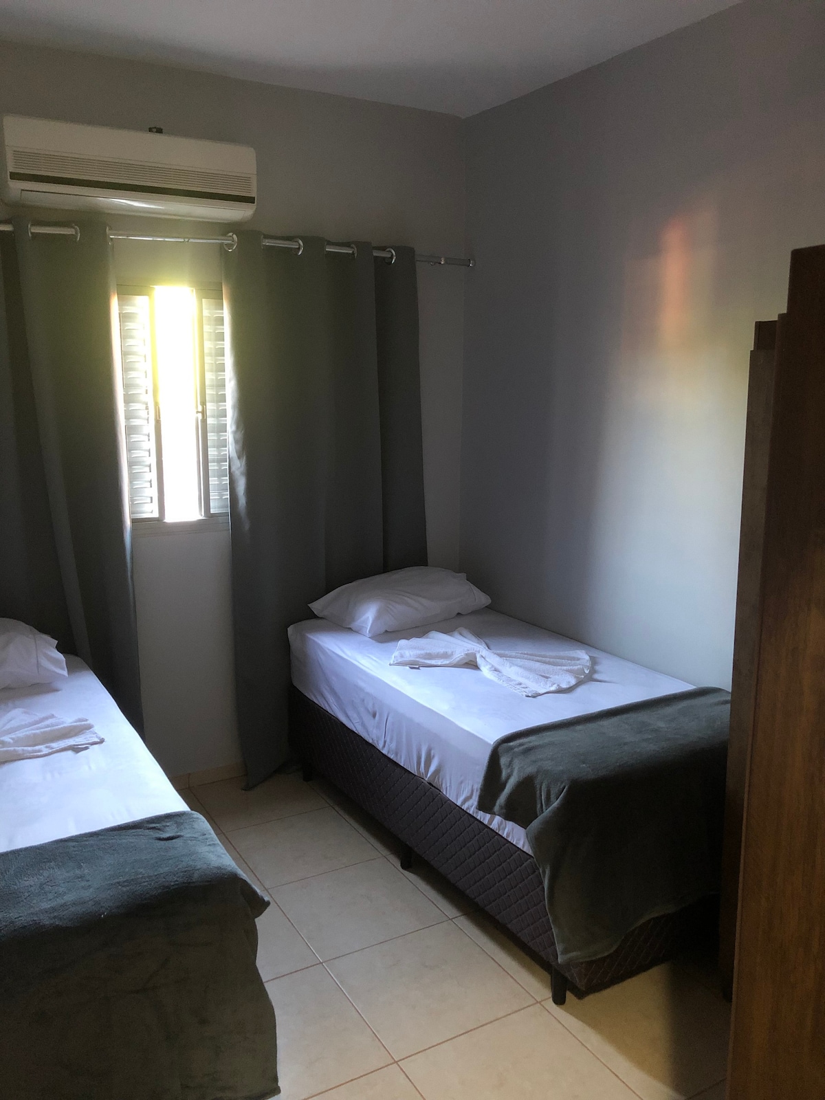 Pousada Hostel Abba Pai- espaço todo- 10 camas