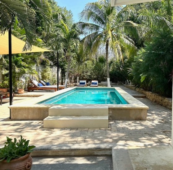 Oasis in Merida with Large Pool and Garden