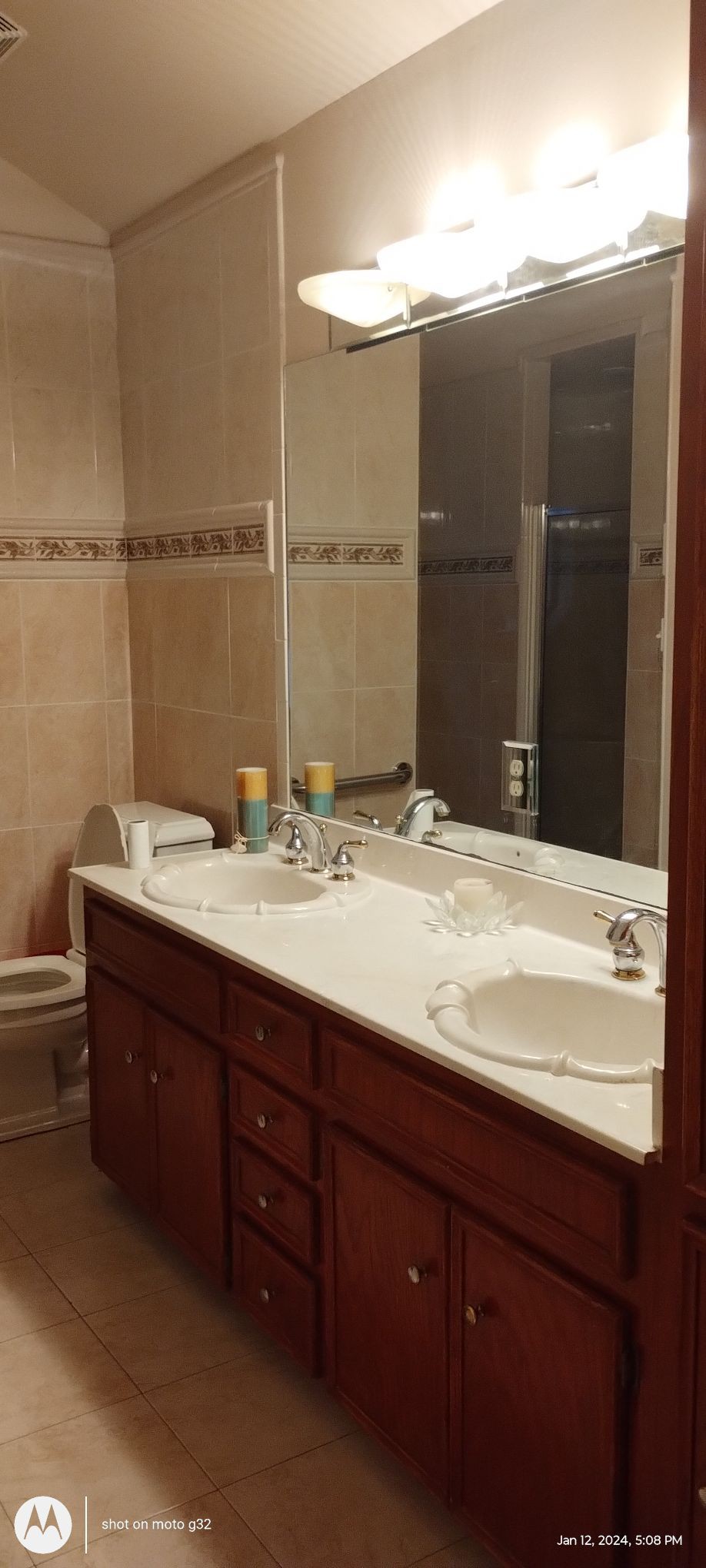 Master Home Apt with Large bath close to Mall/CVS