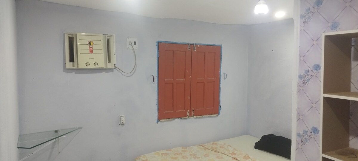 quarto privativo mobiliado