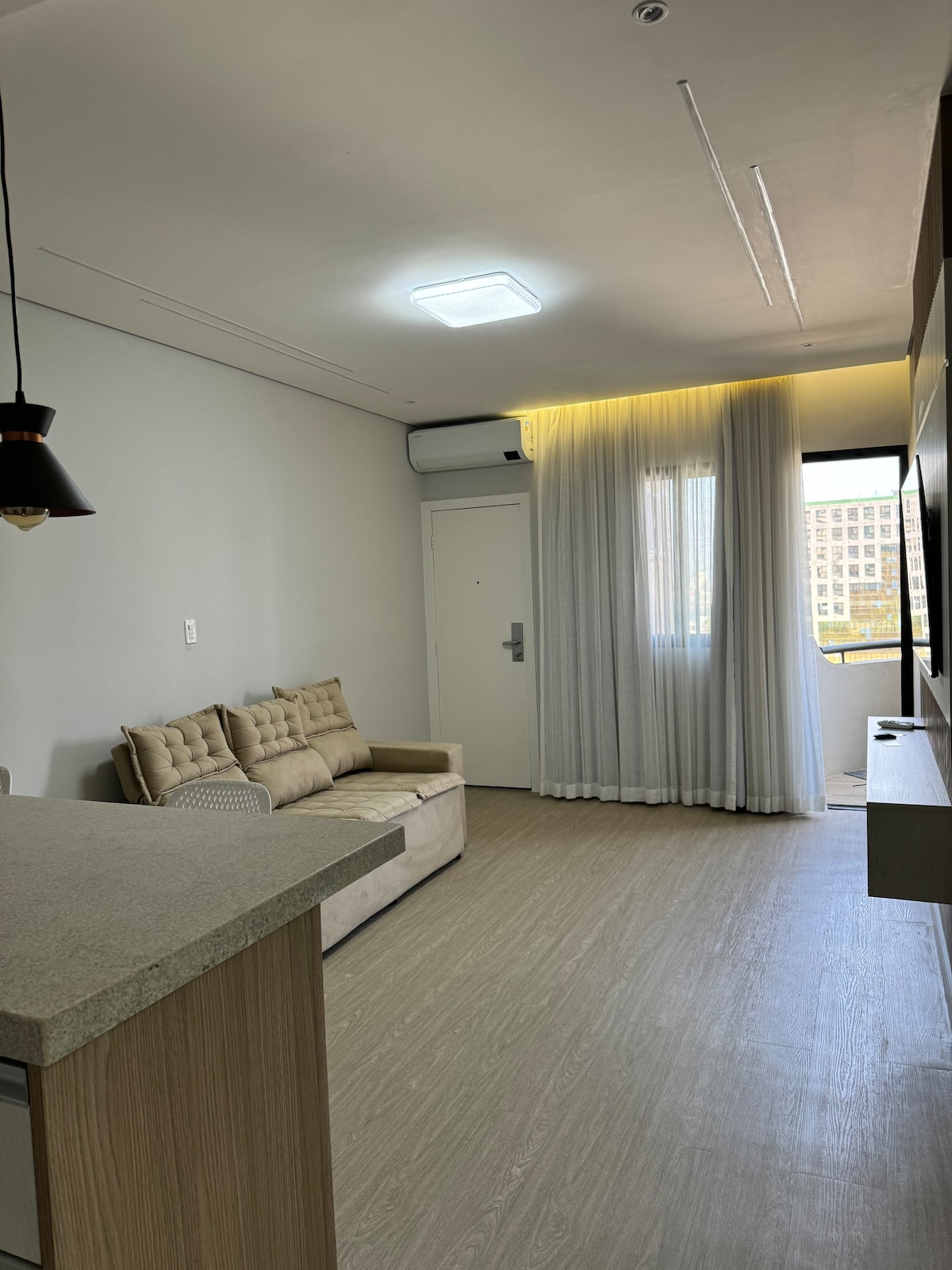 Apartamento (Flat) Alphaville Apto 612