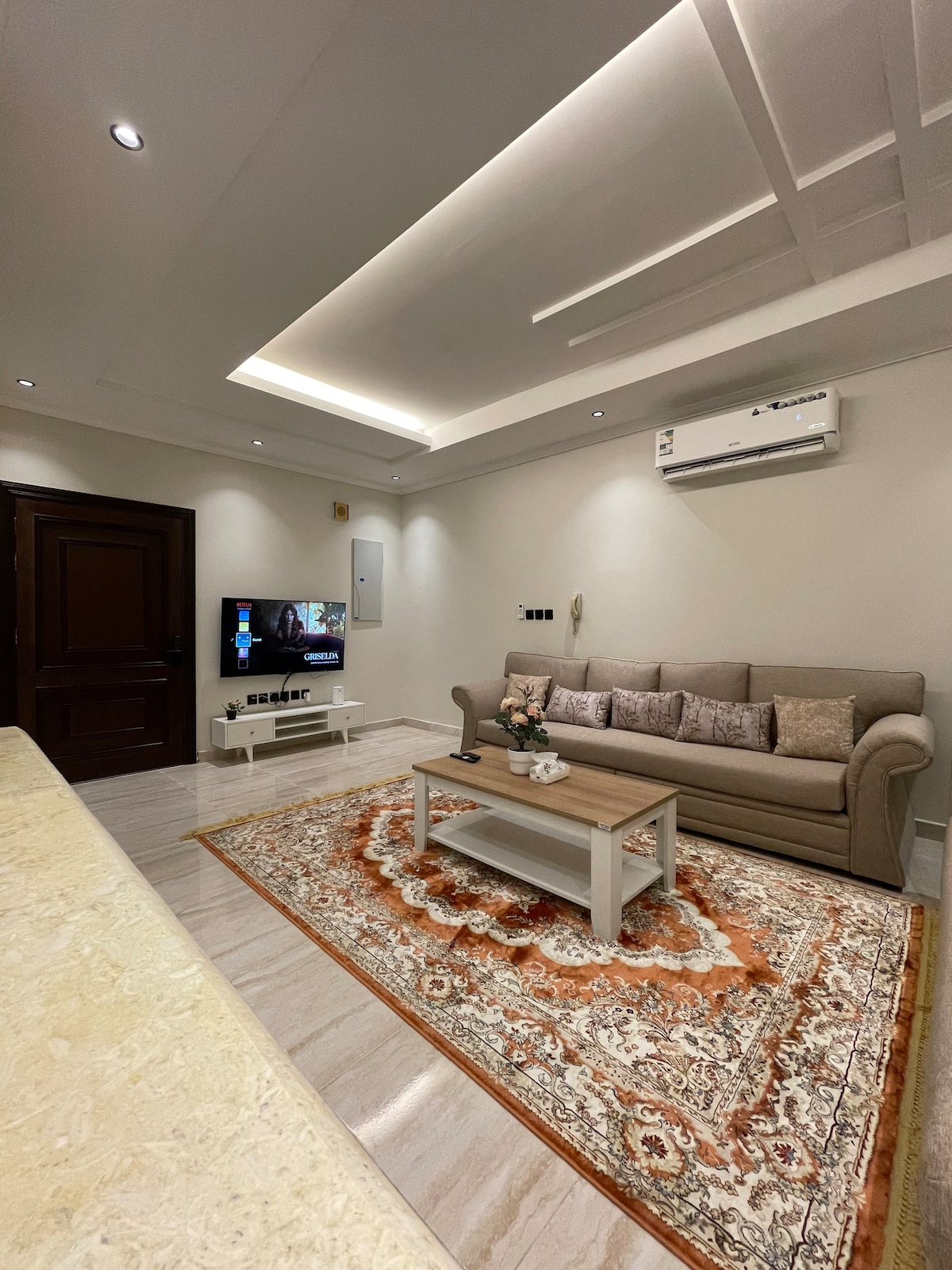1Bedroom with Living Room - Al Manar