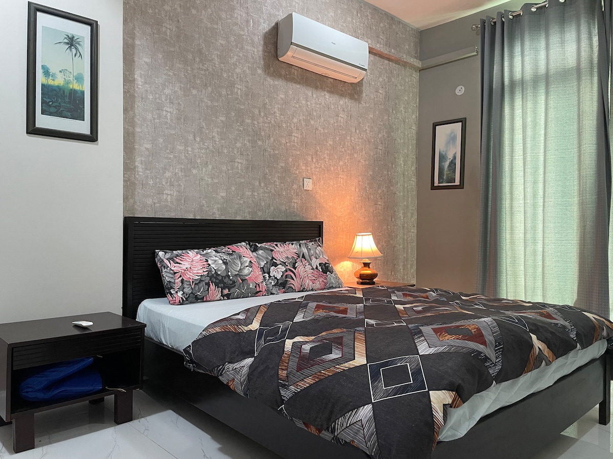 2 bedroom Apartment Airport Road Dha ph8 Lahore
