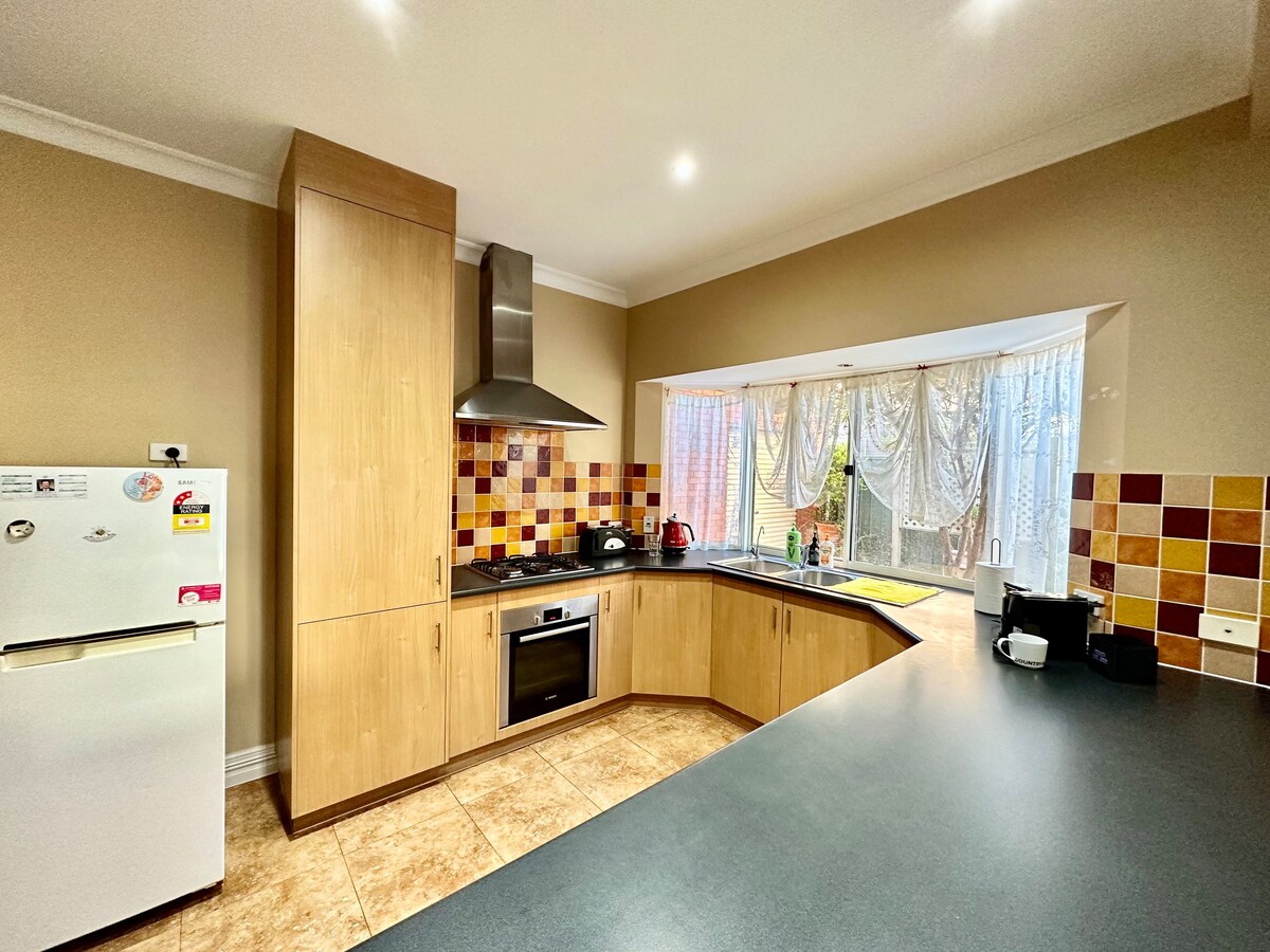 Spacious two story home in Mawson Lakes