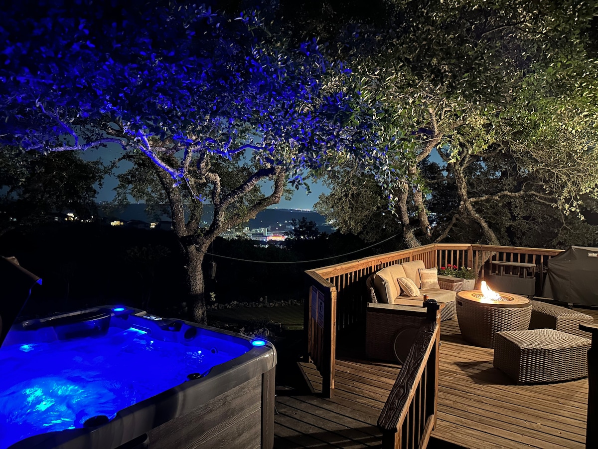 Elevated luxury, views, Hot Tub,by La Cantera golf