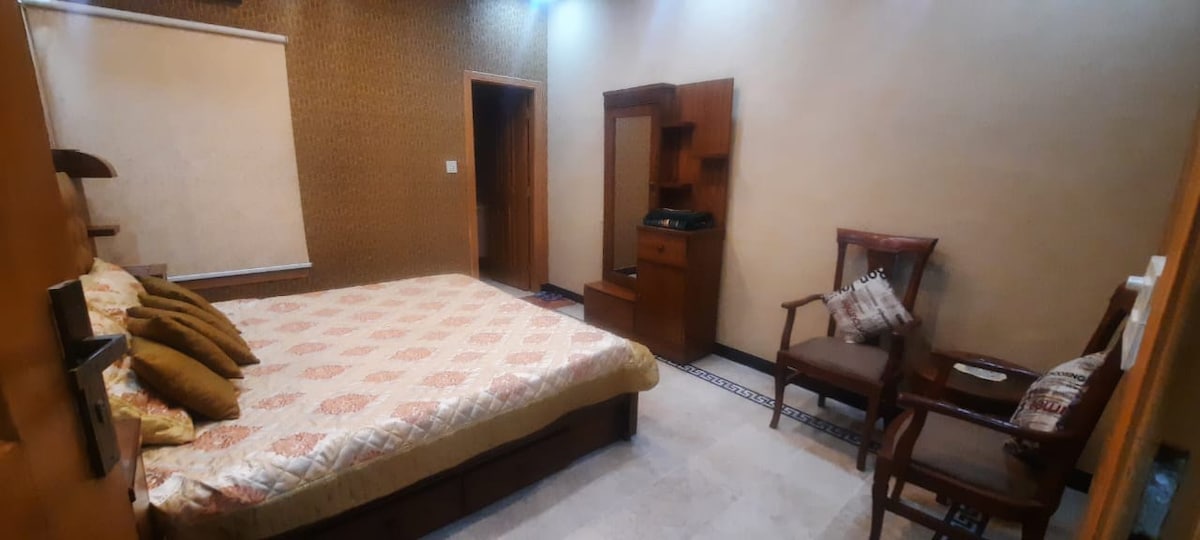 Stylish 1BHK with patio and terrace dinning area