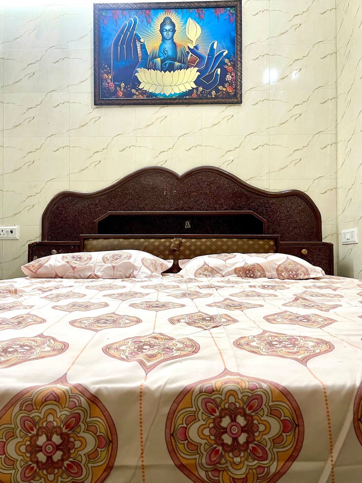 德拉敦（ Dehradun ）房间