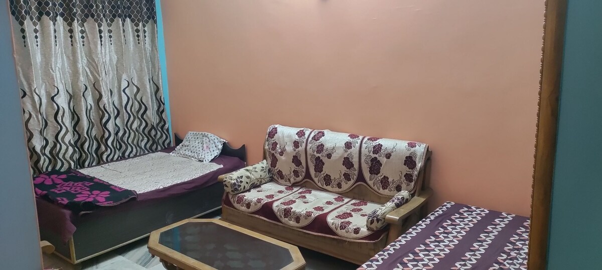 cheerful home stay -2nd Room