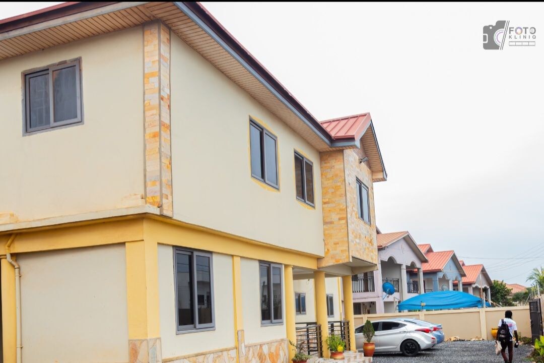 B&B - East Legon, Adjiringanor