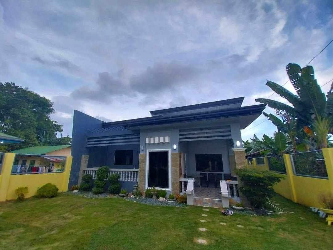 Exclusive escape near beach in Daanbantayan Cebu