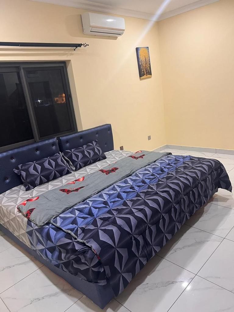 2 Bedroom Furnished Apartment