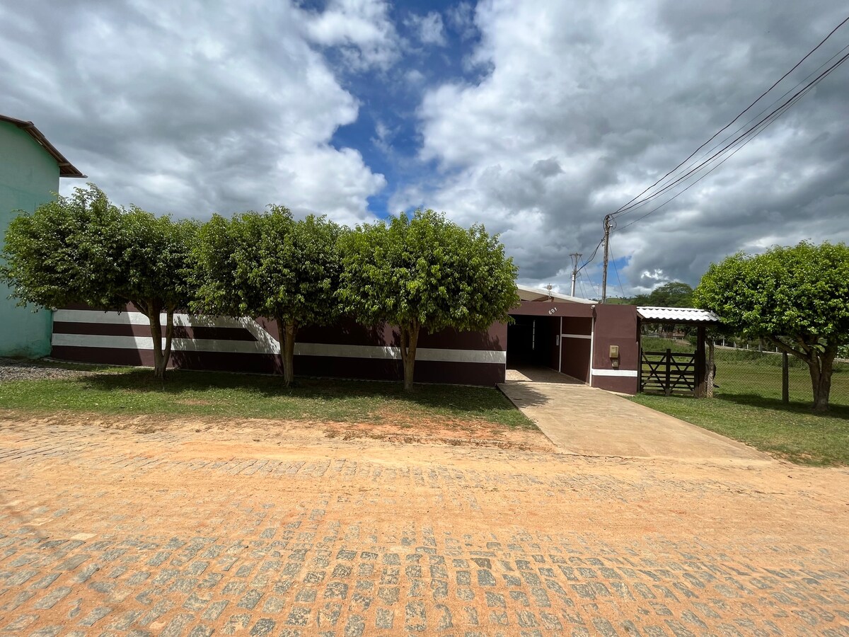 Thehouse-casa a 600m da praça principal