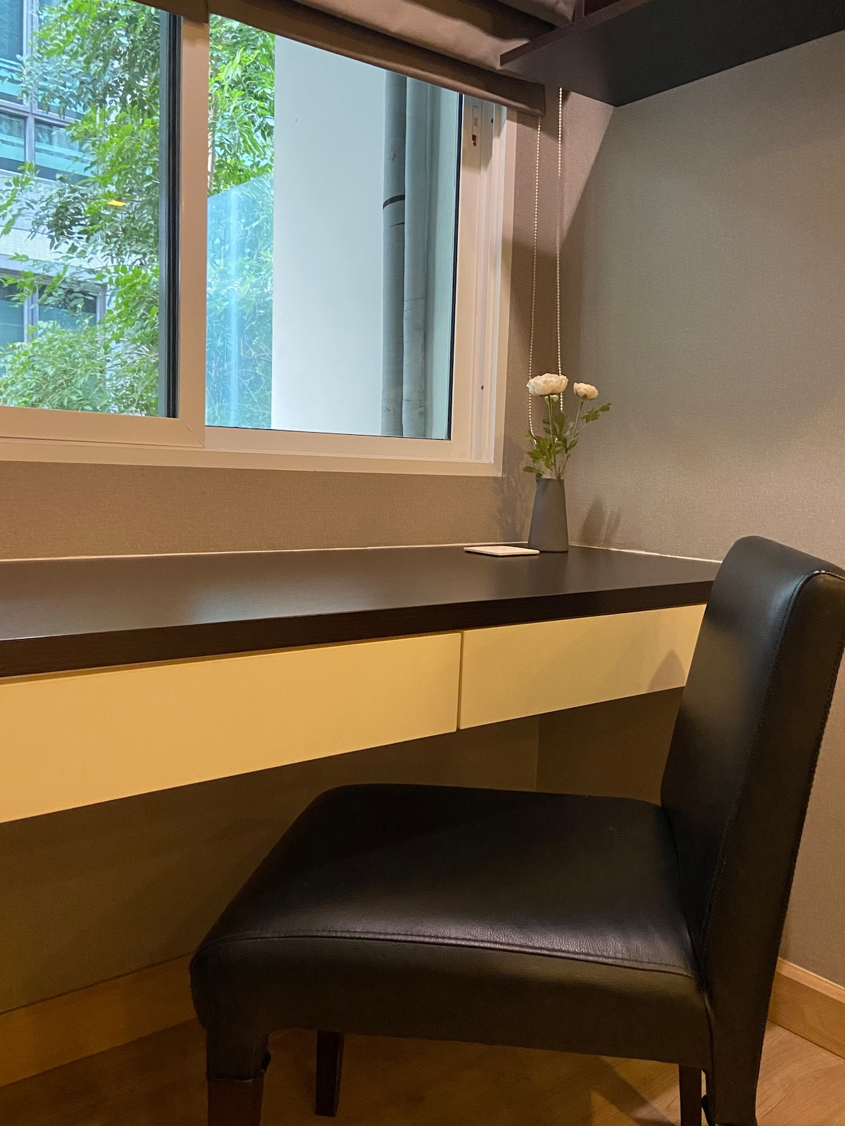 Cozy 1BR in Thonglor & Ekkamai|BTS|pool|gym|Wi-Fi