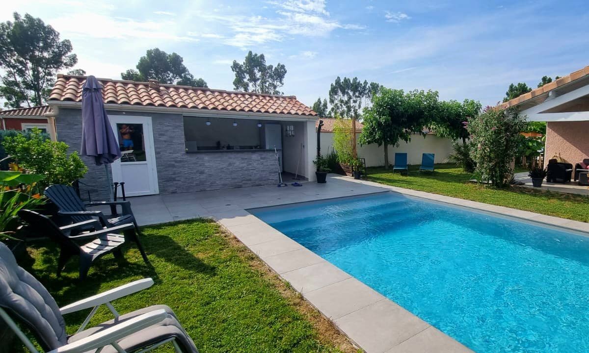Agréable maison Tarnaise avec piscine privée