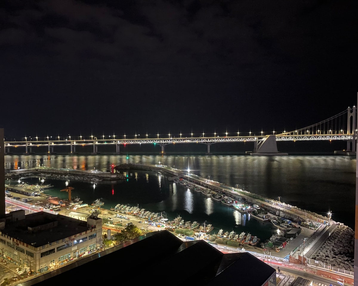 #特别优惠#摩天大楼景观# n全新#海景#广安大桥和海洋城市景观#广安里#广安(37)