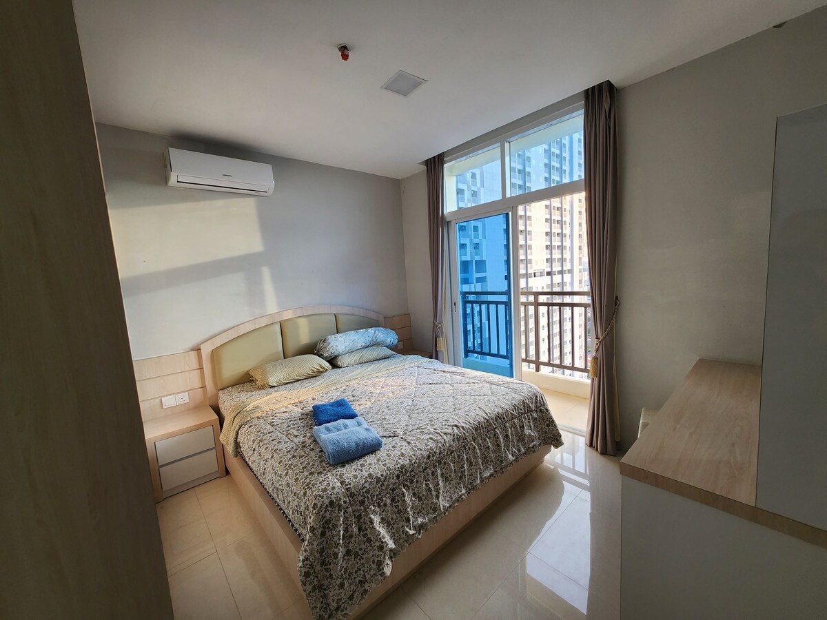 Cozy Apartment Formosa Residence Pool View 21TH