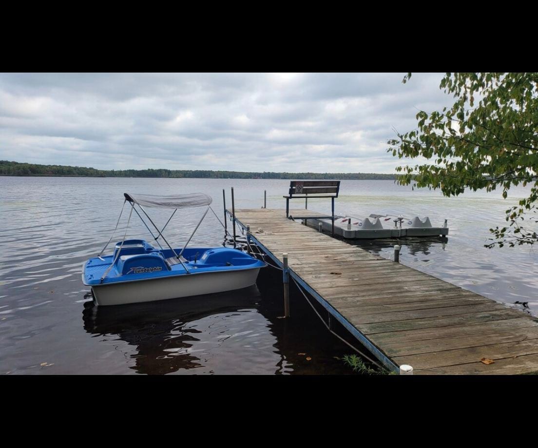 Beautiful Rural Lakefront House