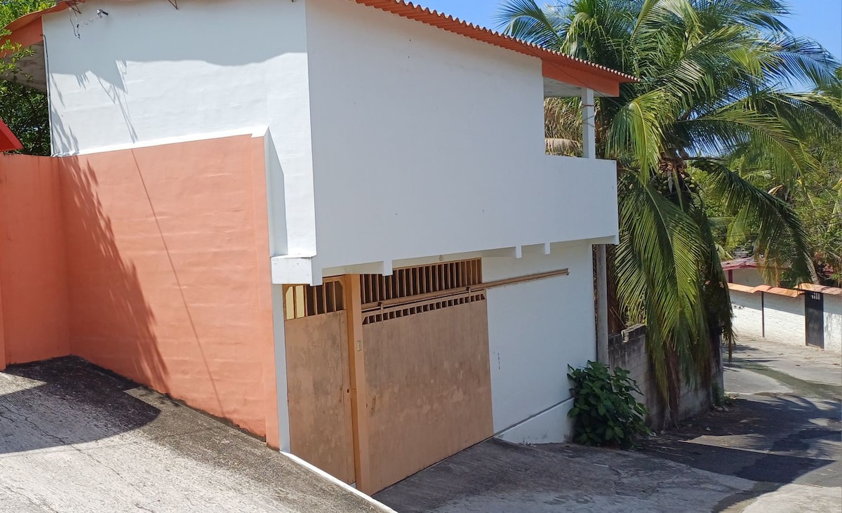 habitación con baño privado