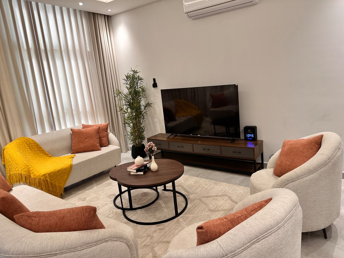 HighRise - Luxury apartment near tourist places