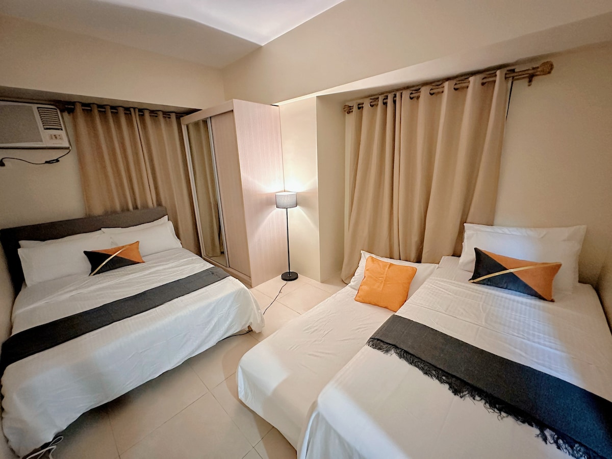 Spacious 1BR 3 beds Cebu IT Park-Pool&Fast Wi-fi