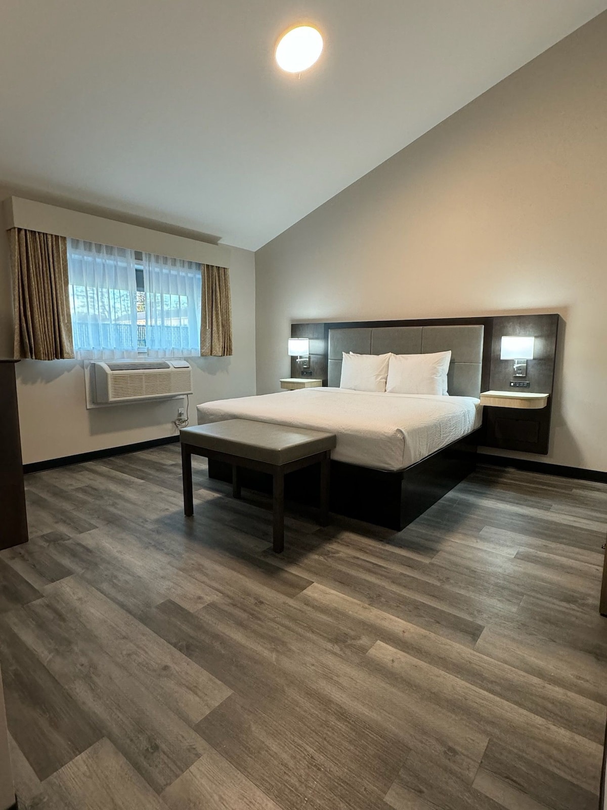 Suite 510 Port Huron Extended Stay
