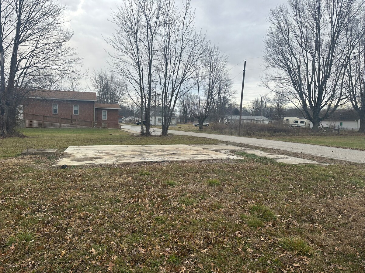 Churchville Corner / Dry RV Site