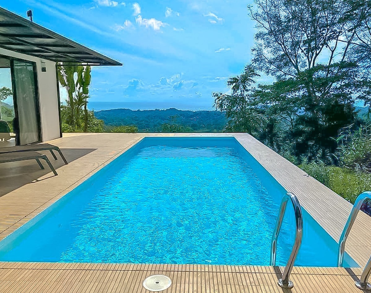 Panoramic Ocean View: Modern Home + Pool