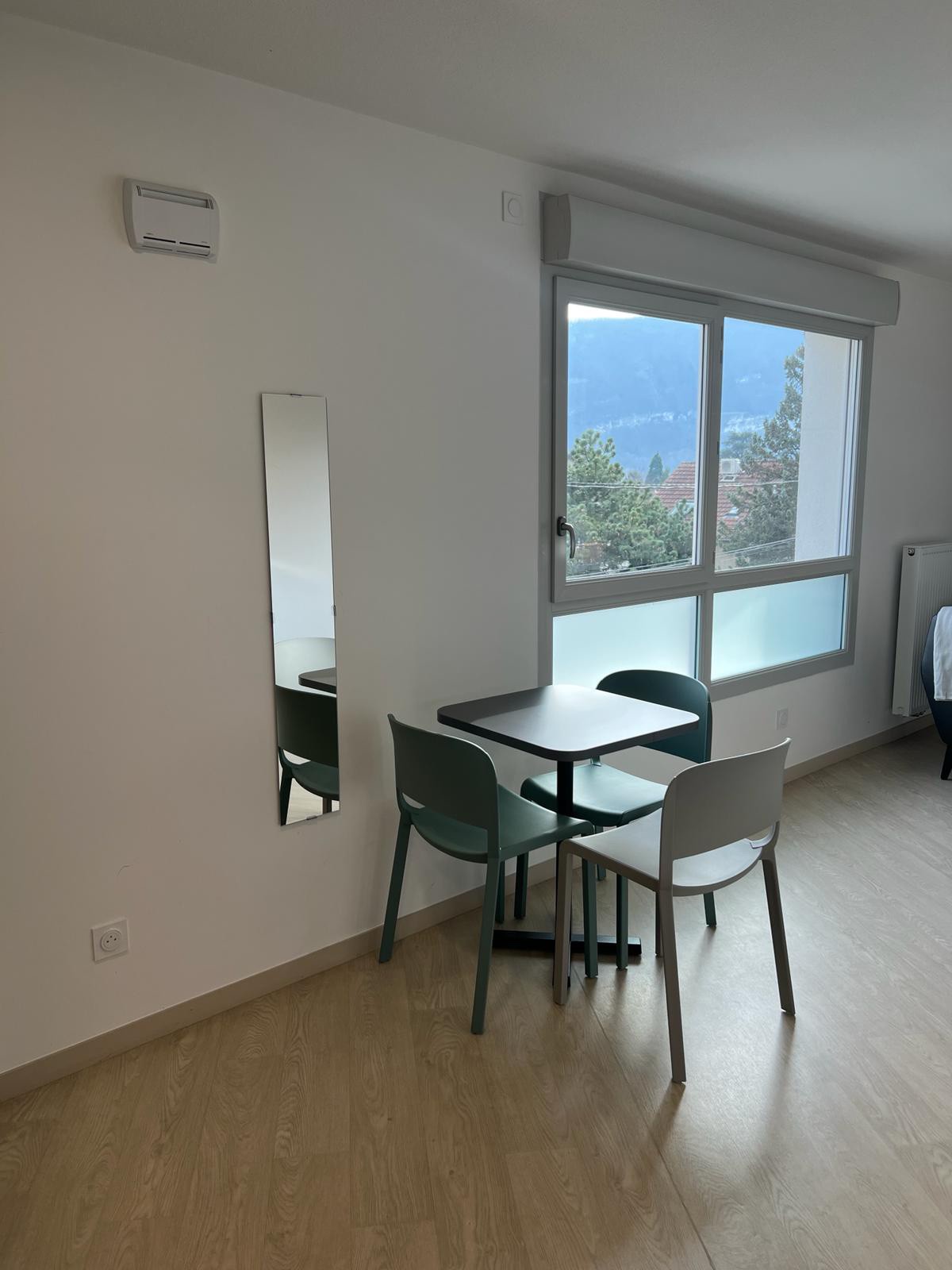 Studio confortable à 3 min de Genève