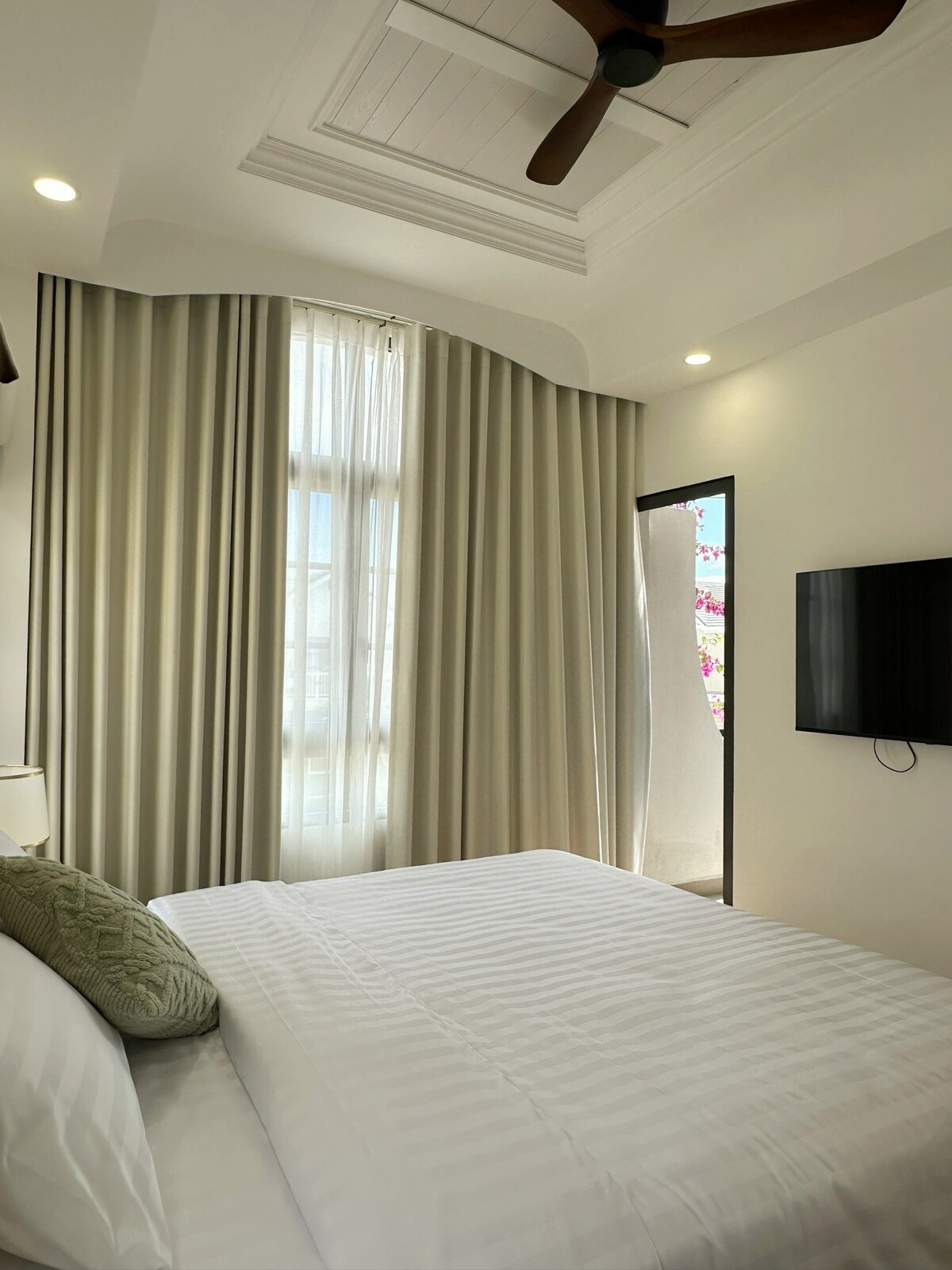 Ako Villa Nova Phan Thiet 3BR |机场送机