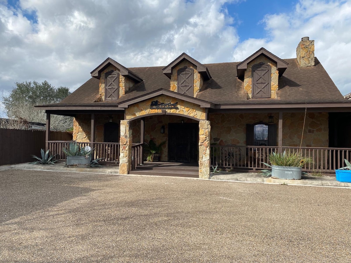 Vacation Lodge and Fishing Pier