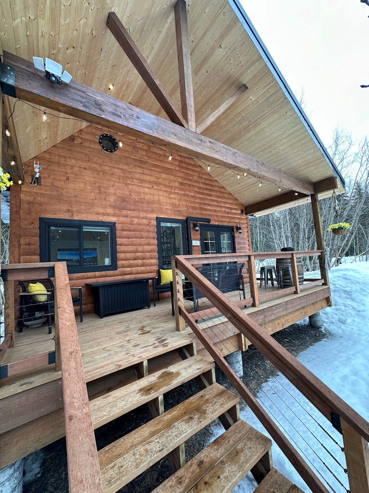 Coffey Grounds Cabin