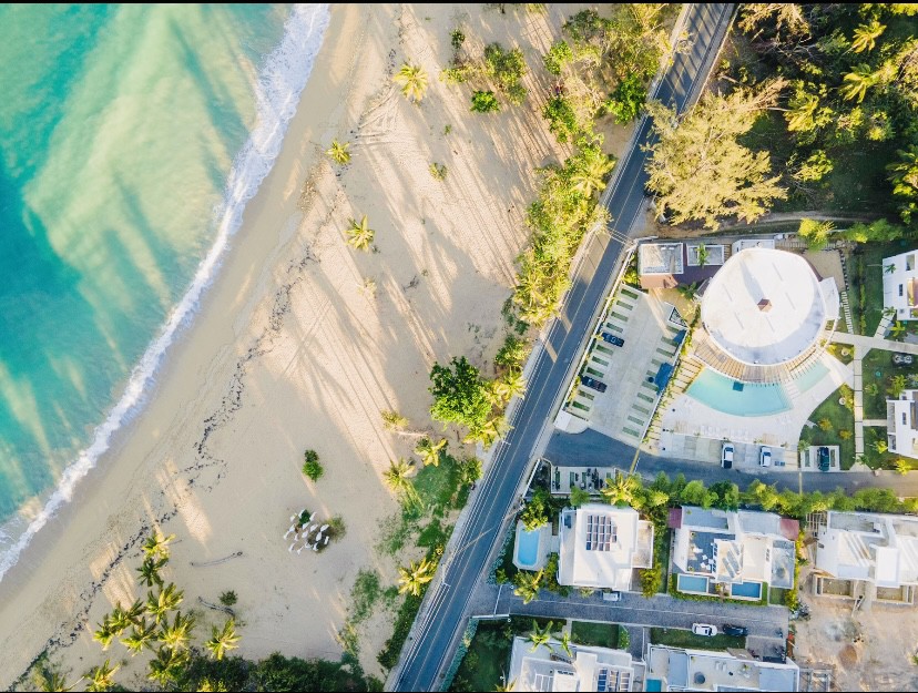 Beachfront Luxury Penthouse The Sun