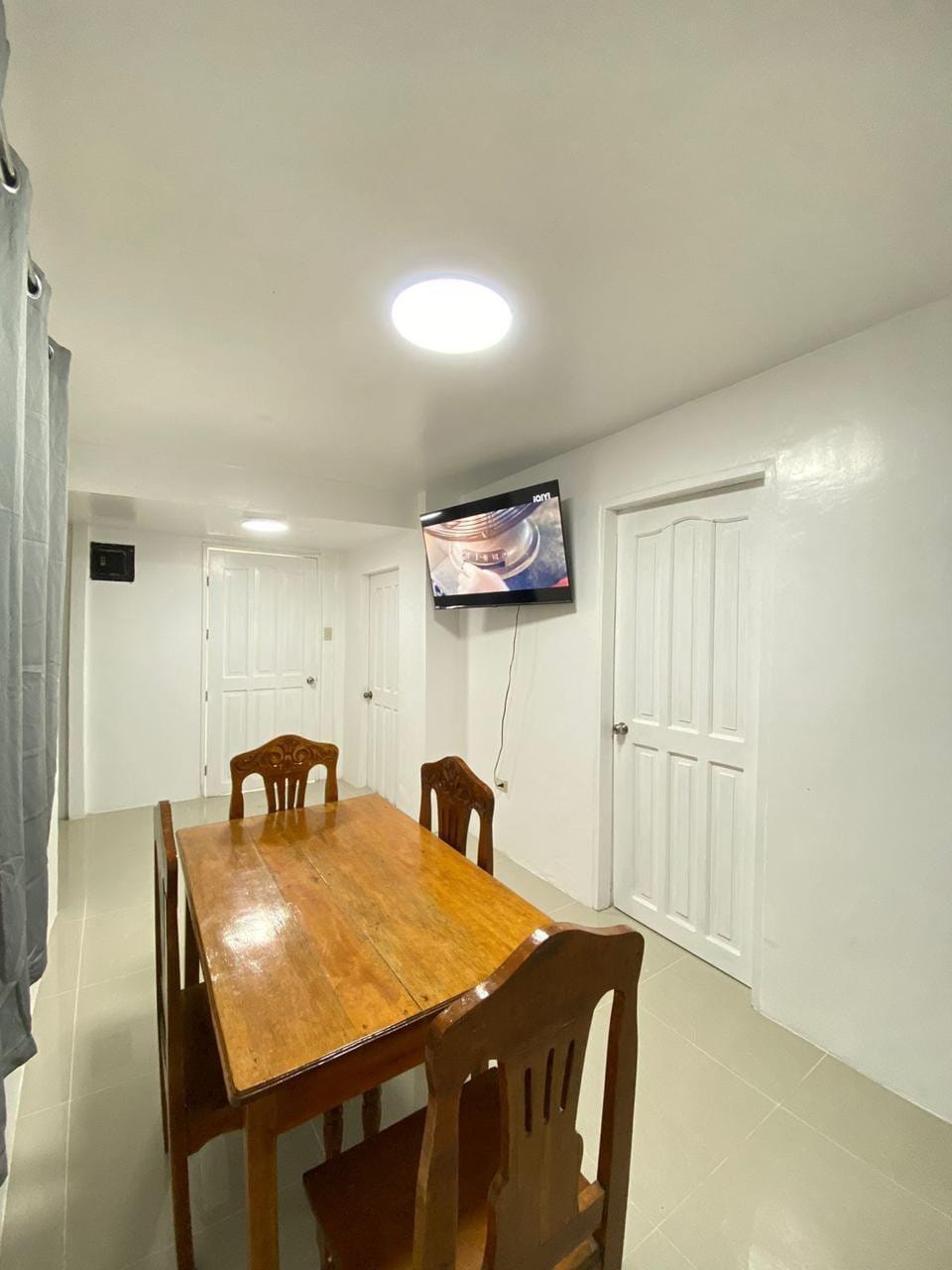 Renovated 2 bedroom house